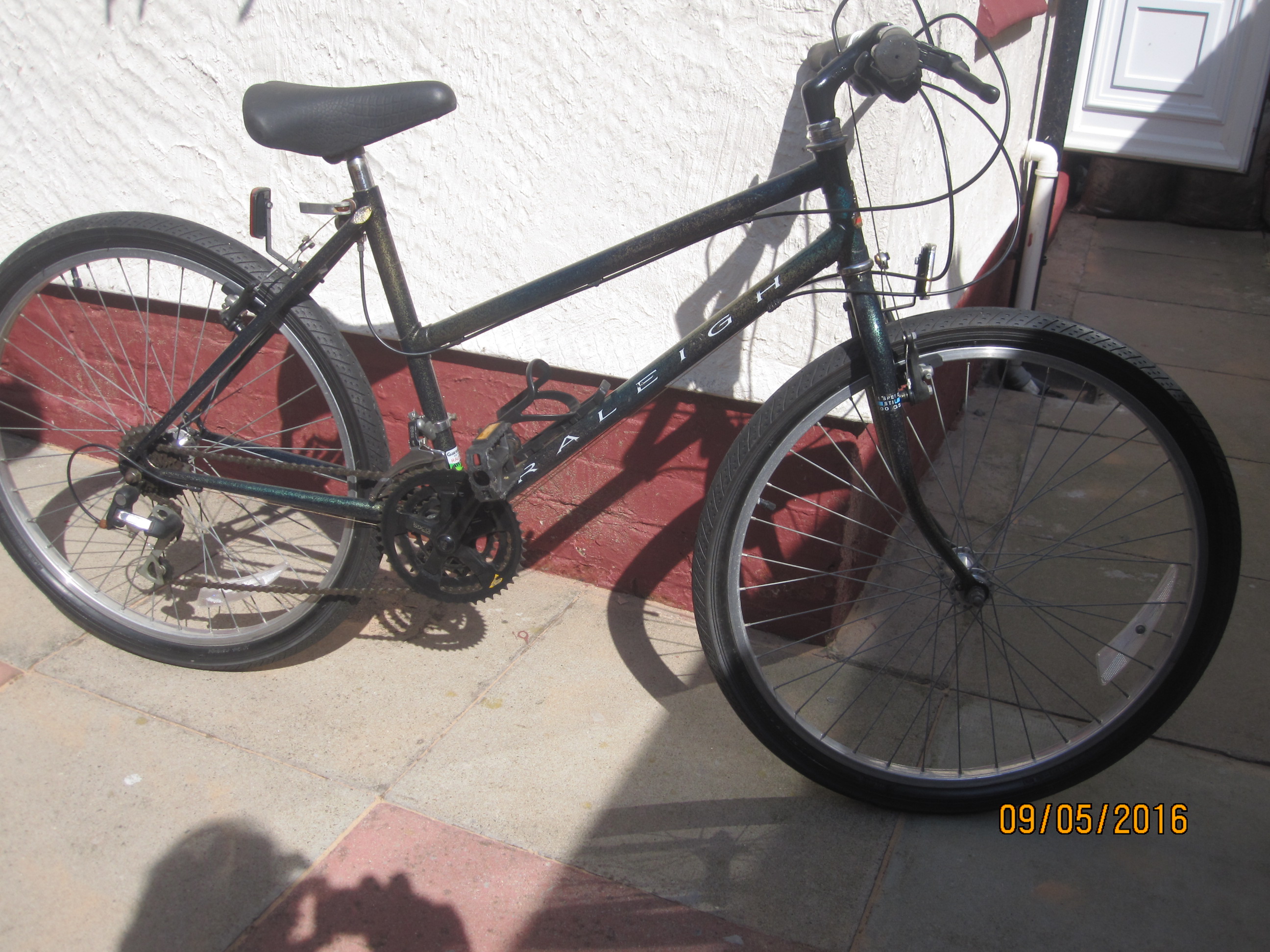 Attached picture bike 002.JPG